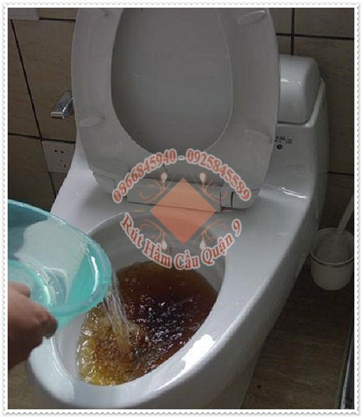 Cách thông nghẹt bồn cầu nhanh nhất