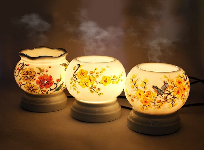 Đèn đốt tinh dầu bằng điện